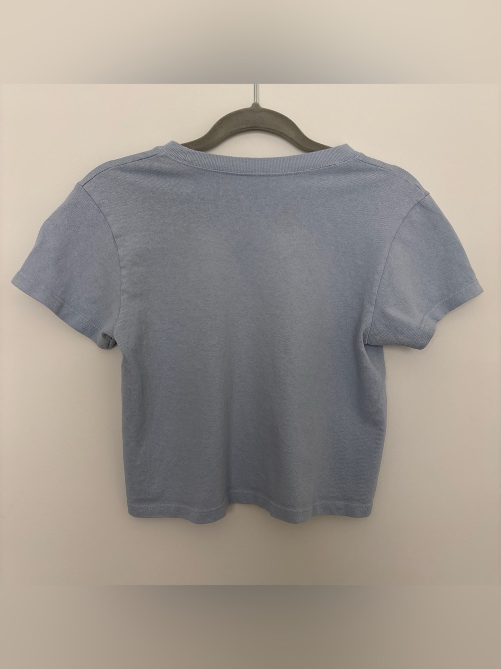 Brandy Melville Light Blue Malibu Graphic Tee - Picture 4 of 4